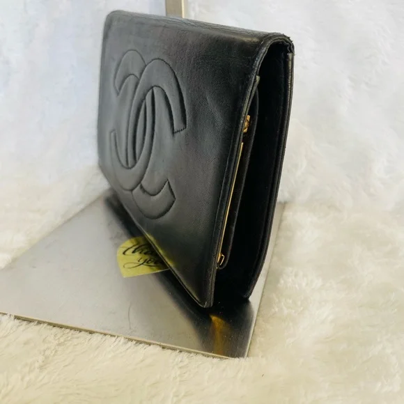 CHANEL Black Long Wallet Lambskin Leather - Picture 4 of 12